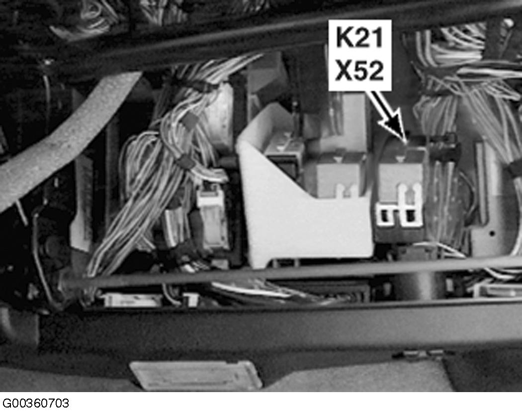 G00360703