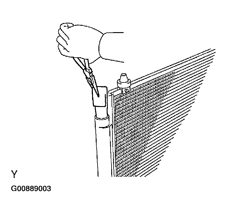 G00889003