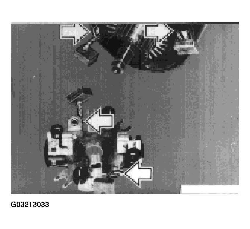 G03213033