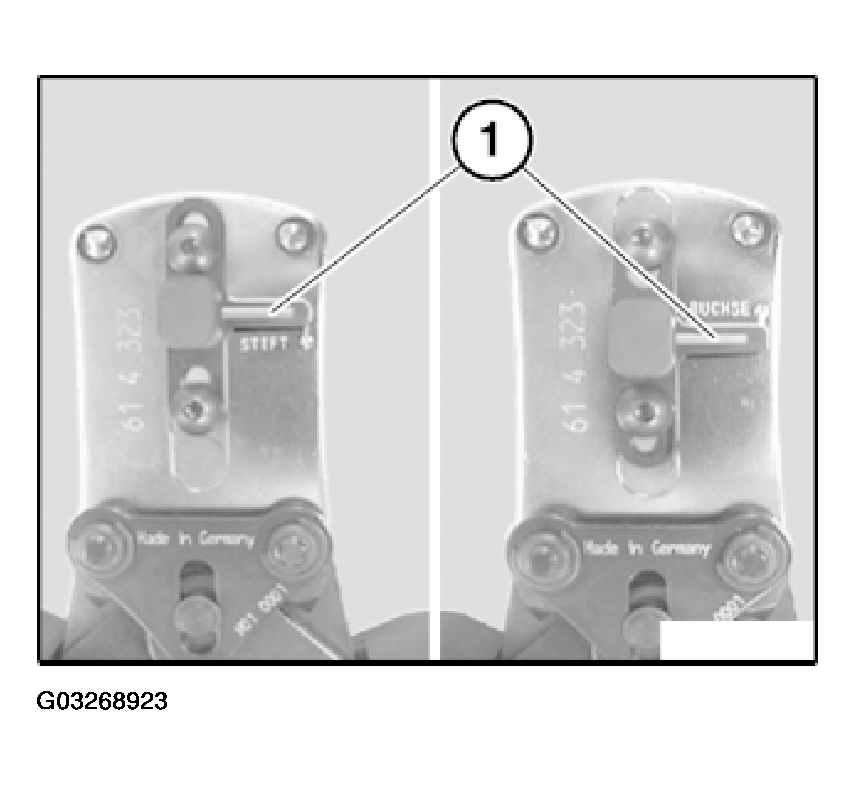 G03268923