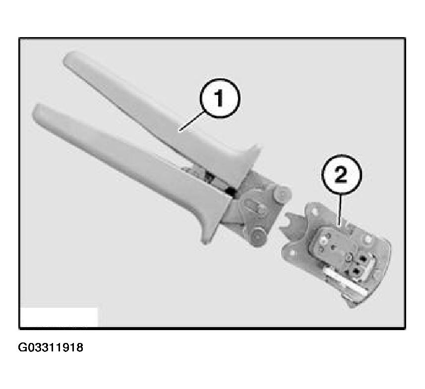 G03311918