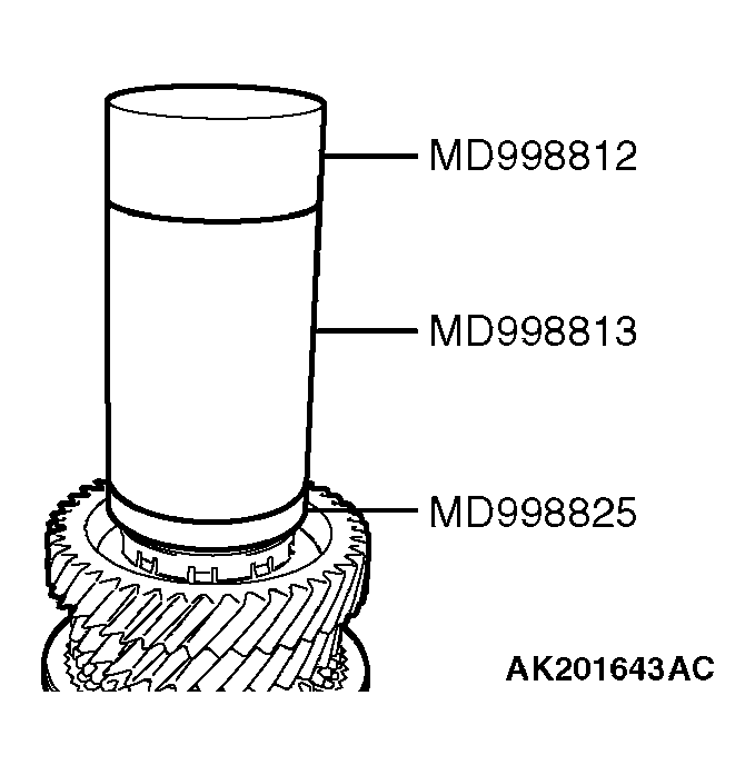 G04296748