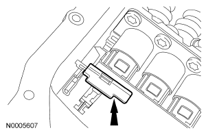 G04628025