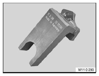 G04739110