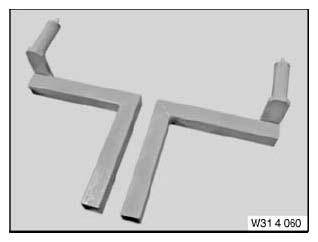G04739424