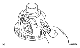 G04977075