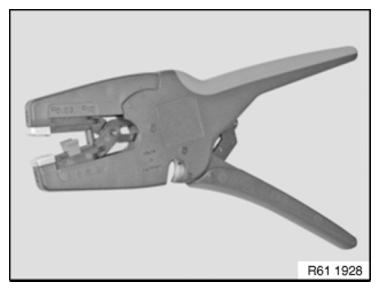 G08560693