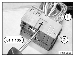 G11774943